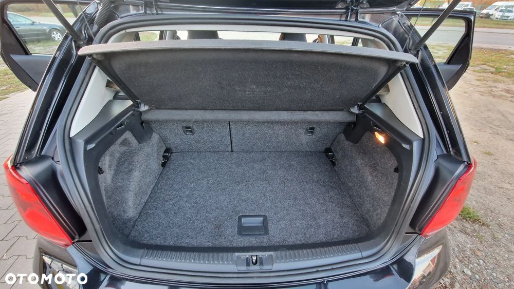 Volkswagen Polo 1.2 TSI Blue Motion Technology Lounge - 22