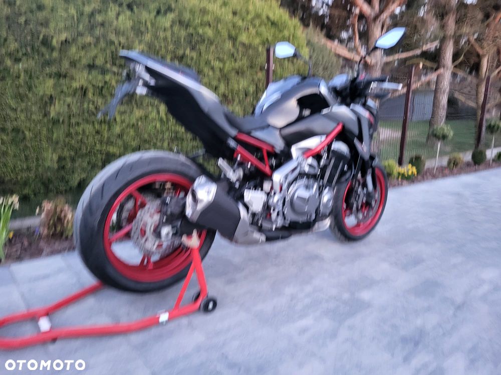 Kawasaki Z 900 - 23