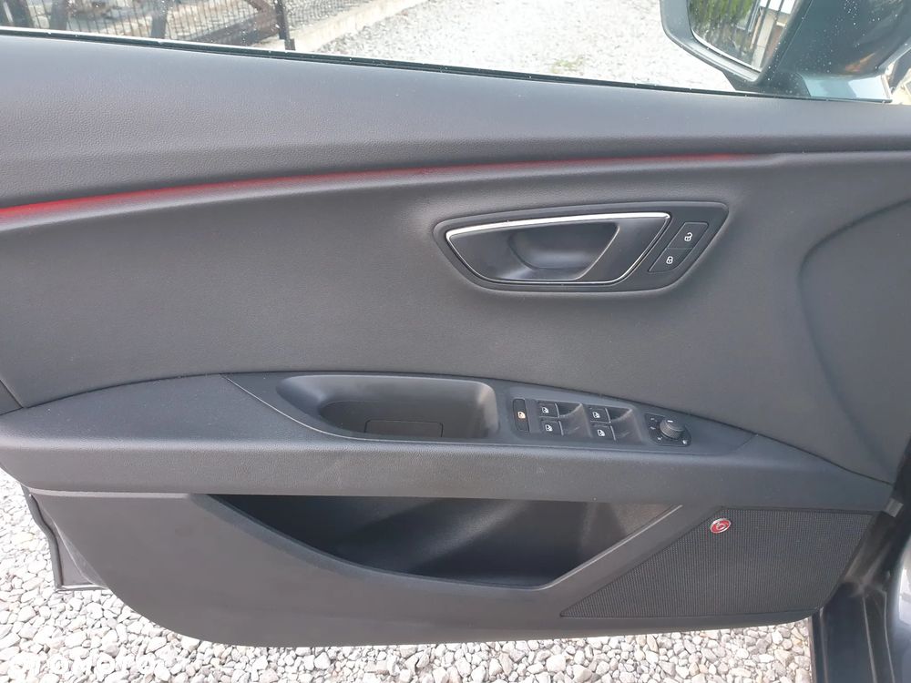 Seat Leon 1.8 TSI Start&Stop FR - 10