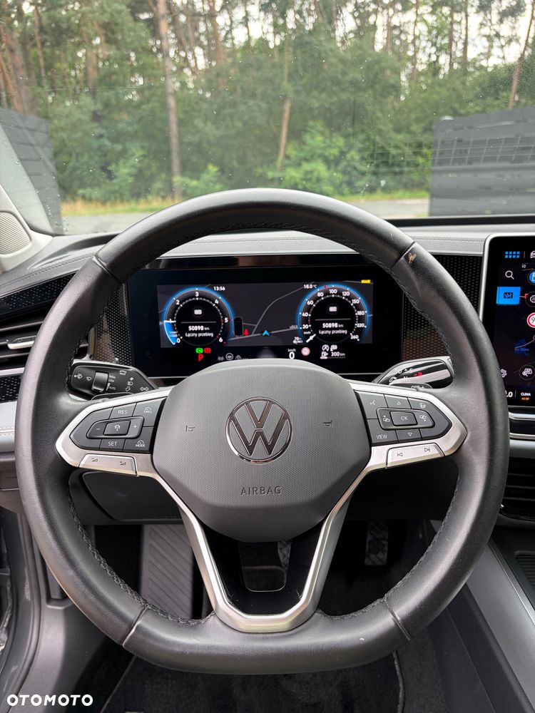 Volkswagen Passat 2.0 TDI SCR DSG Business - 13