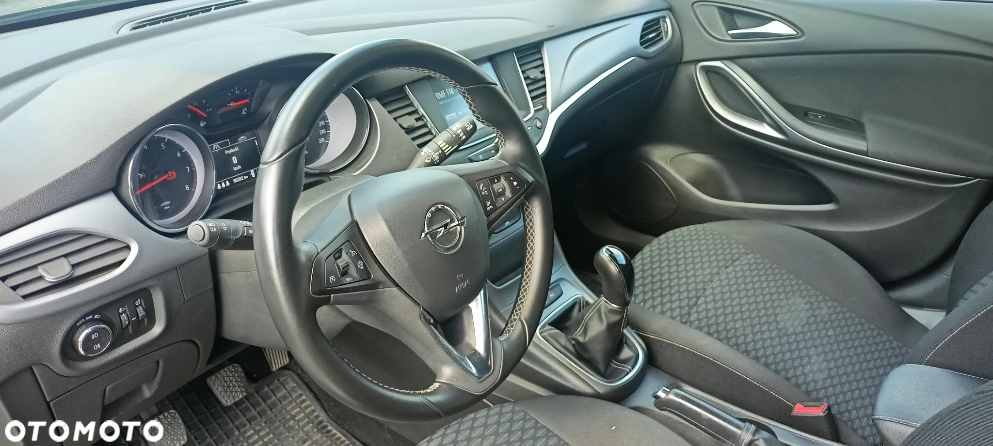 Opel Astra V 1.4 Essentia - 22