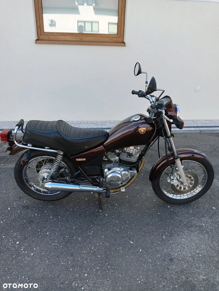 Yamaha SR - 7
