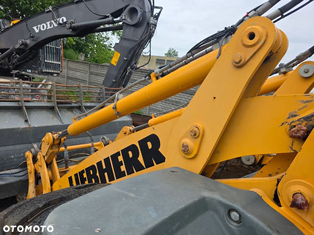 Liebherr L538 - 20