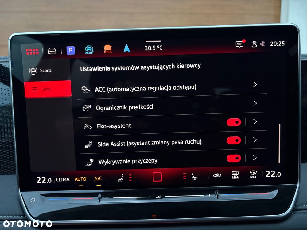 Volkswagen Tiguan 1.5 eTSI OPF DSG Life - 30