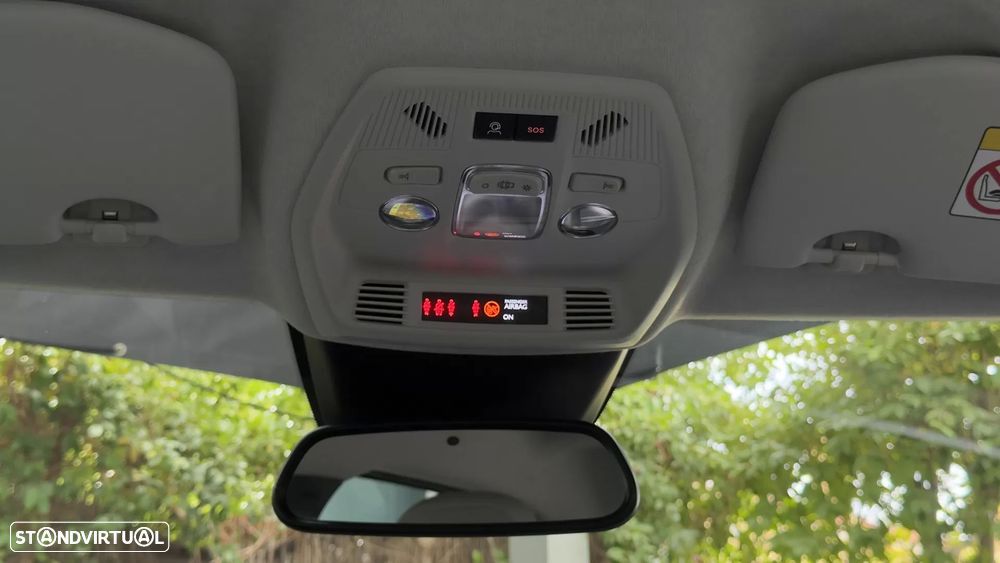 Citroën e-C3 44 kWh Autonomia Conforto Max - 14