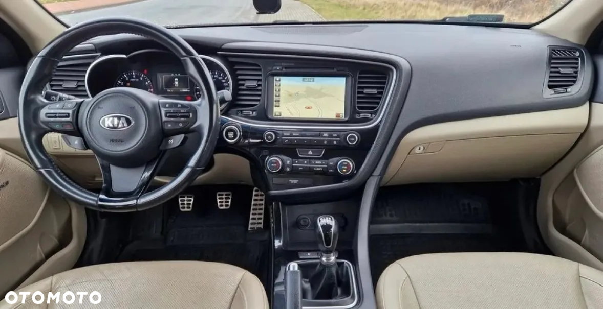 Kia Optima 2.0 XL - 6