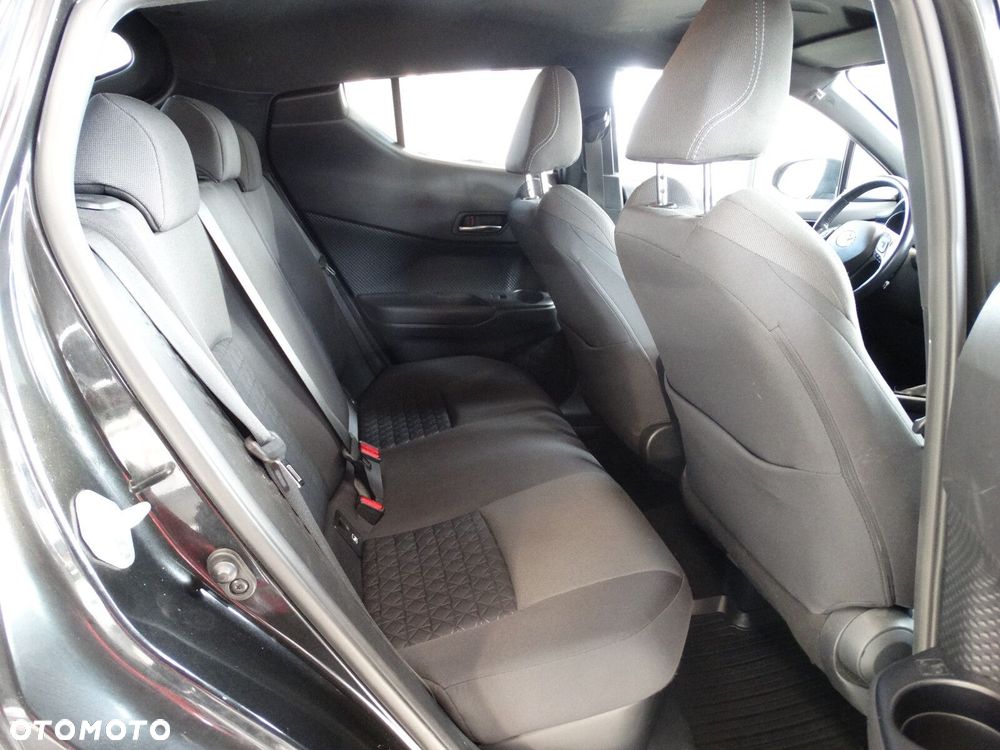 Toyota C-HR - 29