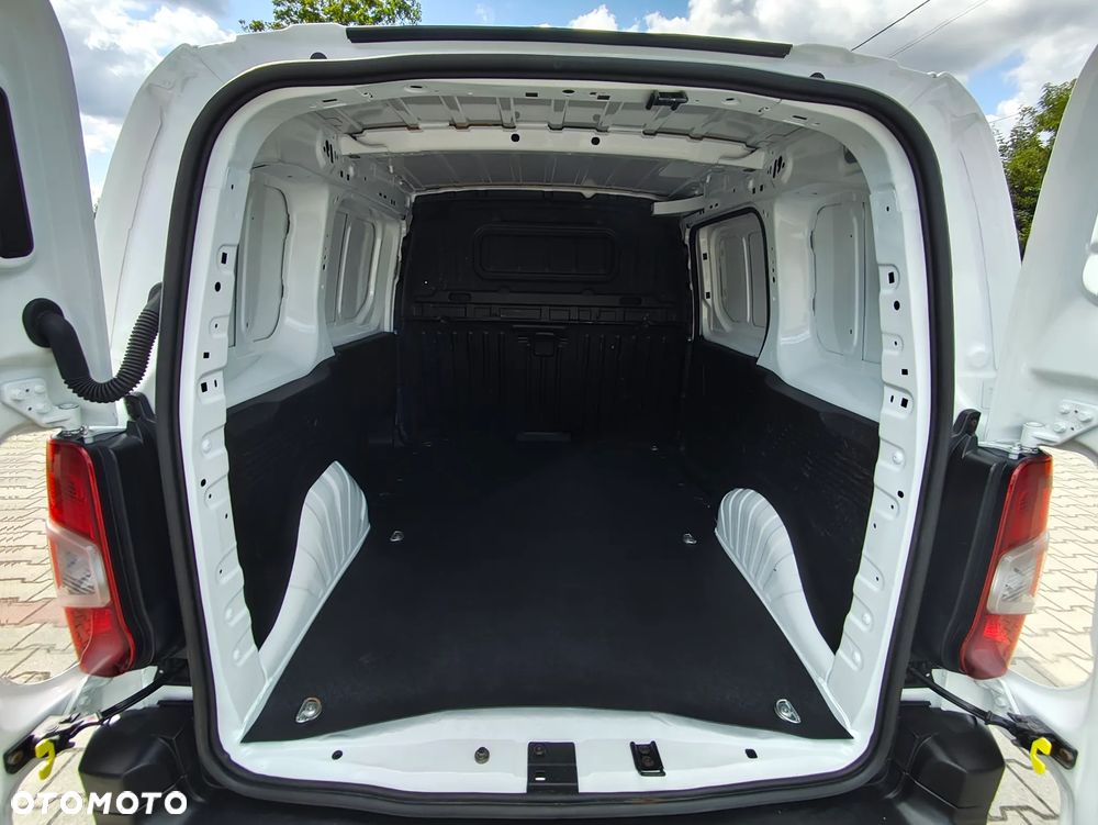 Opel Combo - 12