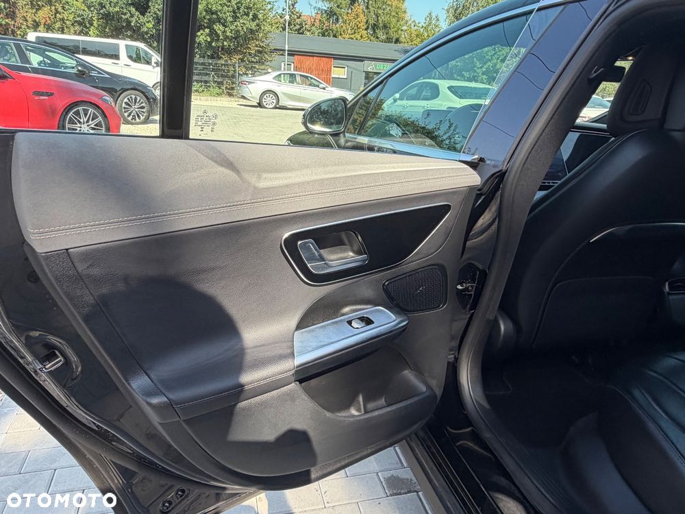 Mercedes-Benz EQE 350+ 90.5kWh - 30