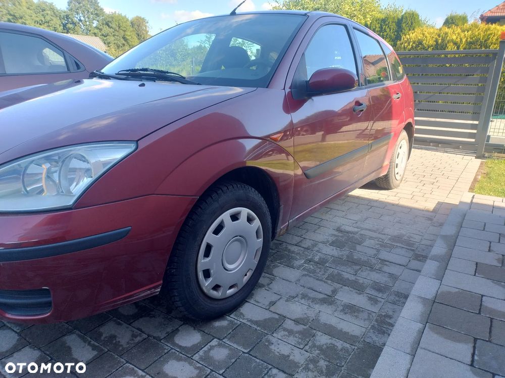 Ford Focus 1.6 X100 - 6