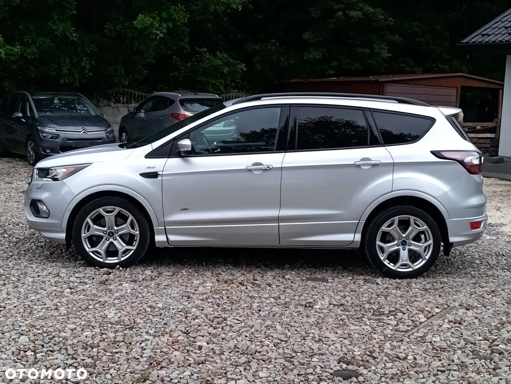 Ford Kuga 2.0 TDCi 4x4 ST-Line - 4