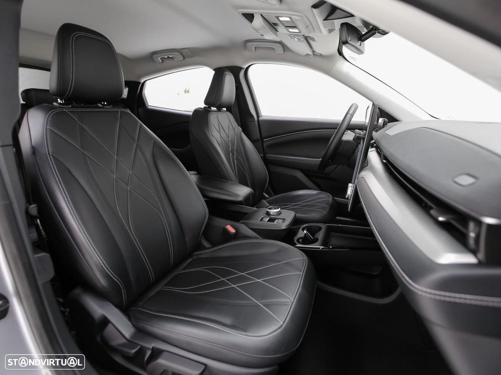 Ford Mustang Mach-E Alargada - 10