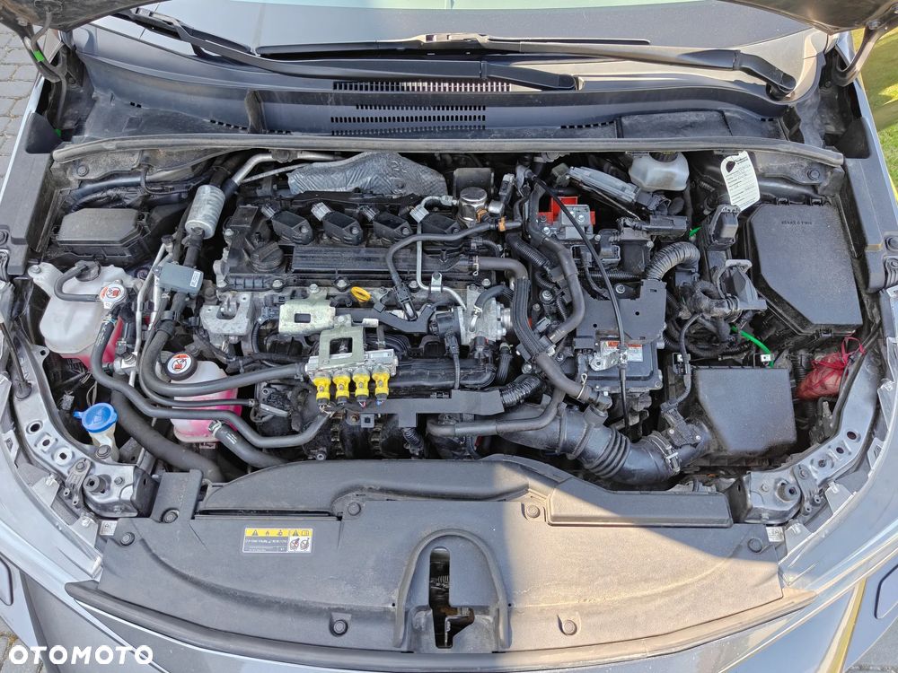 Toyota Corolla - 12