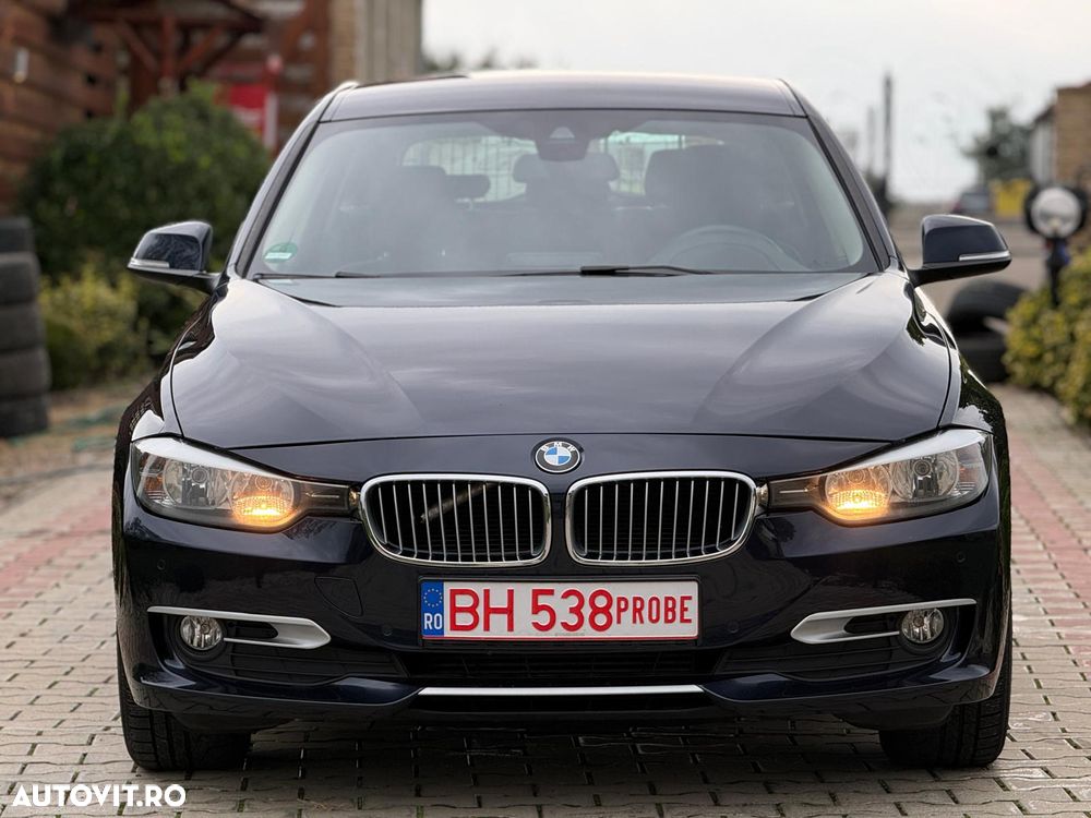 BMW Seria 3 318d xDrive Luxury Line - 3