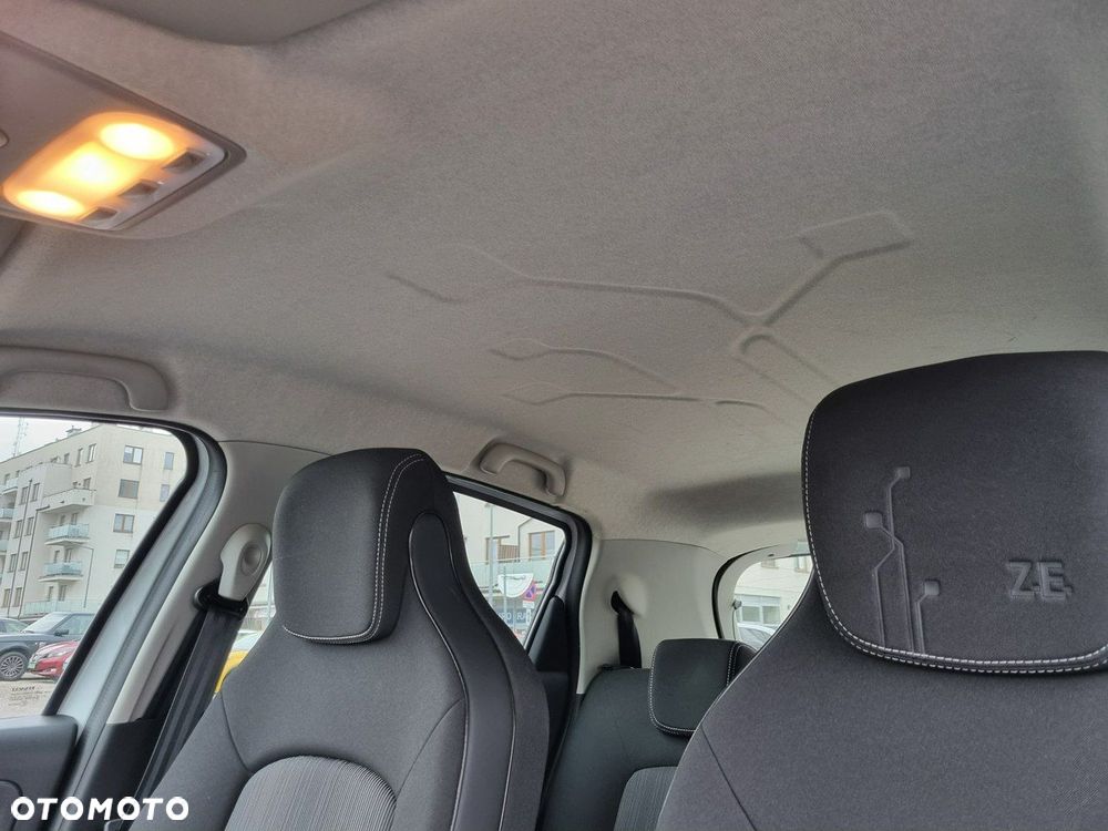 Renault Zoe - 14