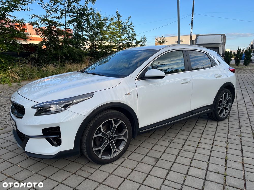 Kia XCeed 1.5 T-GDI M - 2