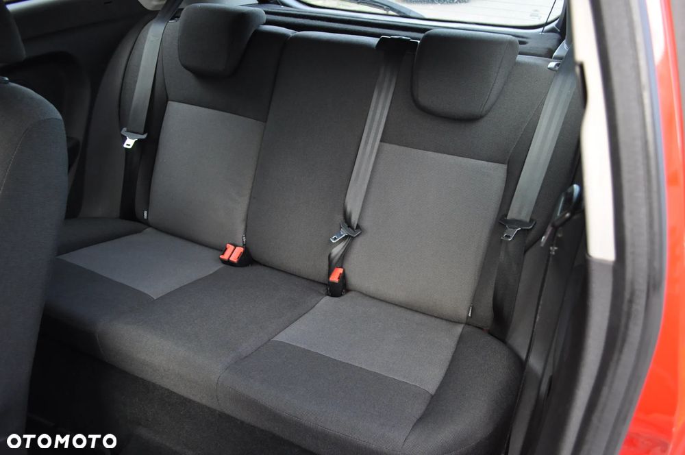 Ford Fiesta 1.25 Ambiente - 12