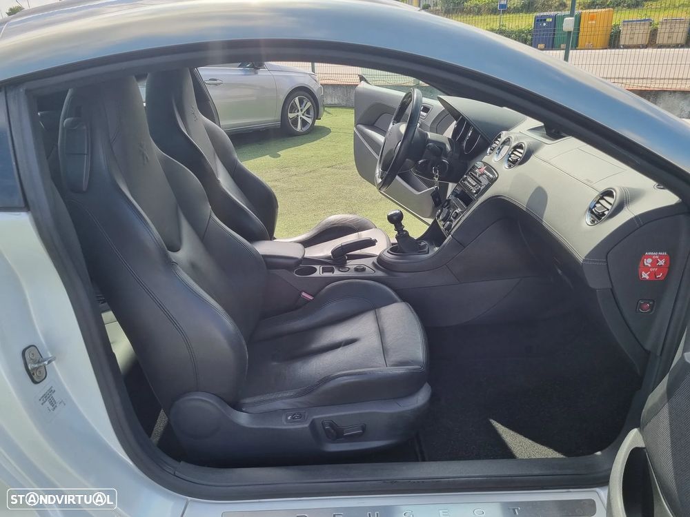 Peugeot RCZ 1.6 155 THP - 13