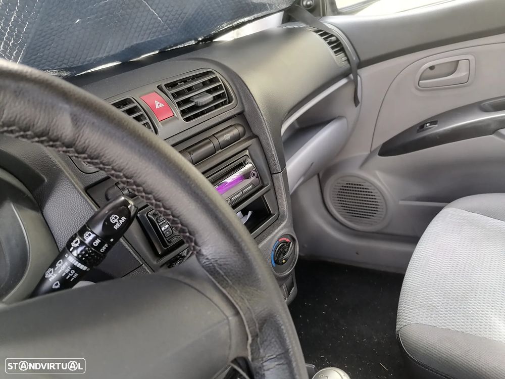 Kia Picanto 1.1 CRDi VGT EX - 10