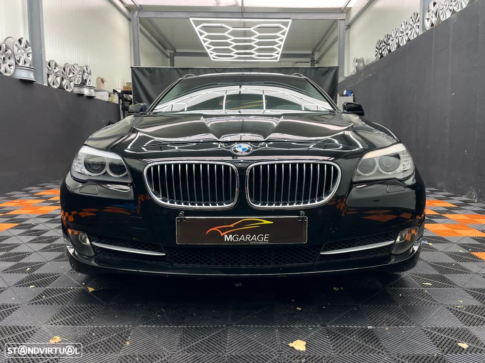 BMW 520 d Touring Luxury Line - 11