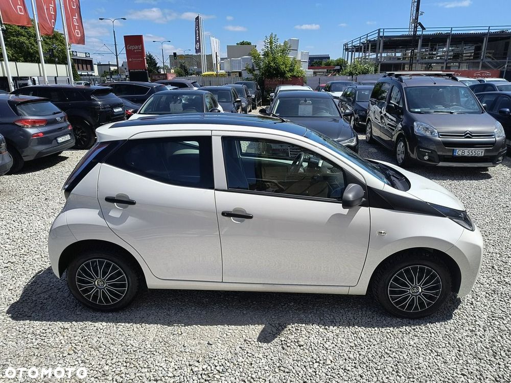Toyota Aygo x-cite - 5