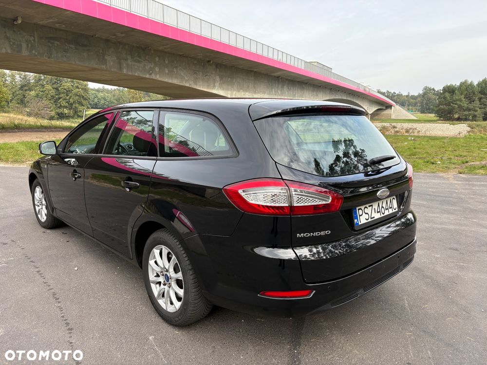 Ford Mondeo 1.6 TDCi Ambiente - 10