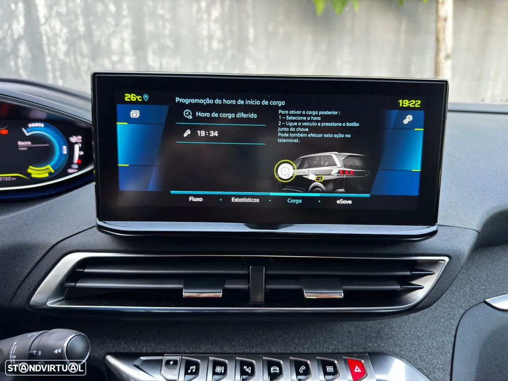 Peugeot 3008 1.6 Hybrid4 Allure Pack e-EAT8 - 24