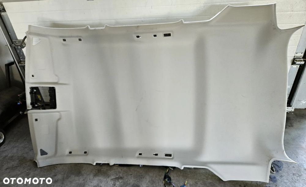 Land Rover Discovery Sport L550 podsufitka - 1