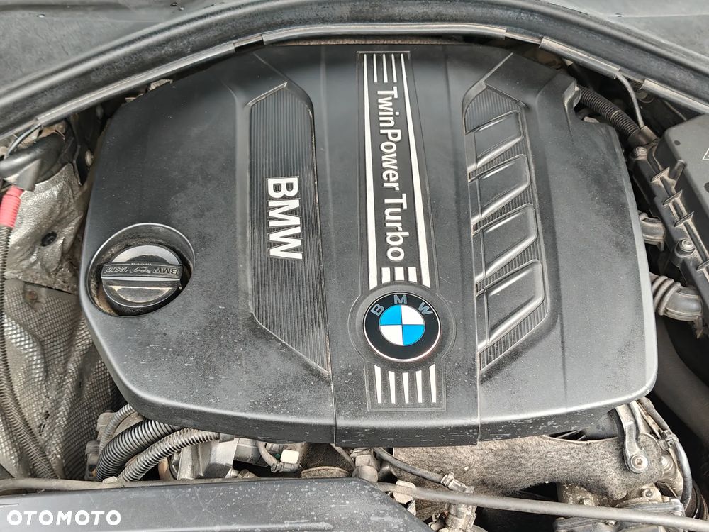 BMW Seria 3 320d - 15