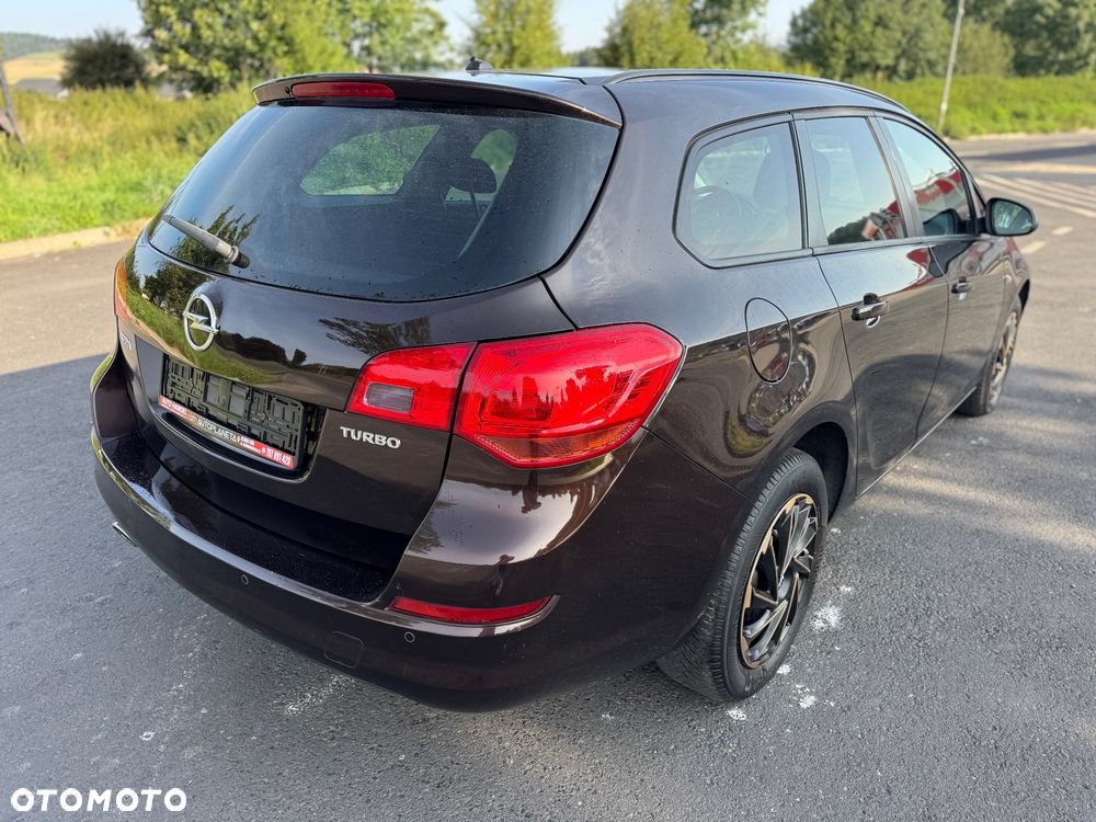 Opel Astra 1.4 Turbo Sports Tourer - 12