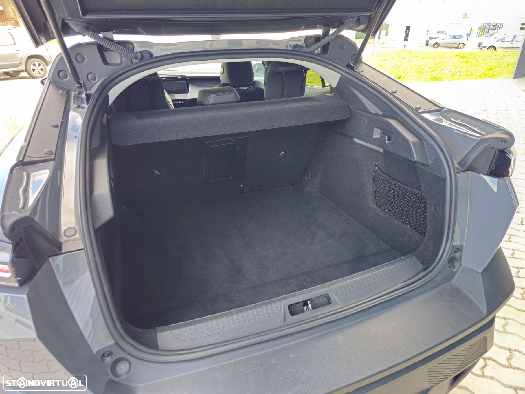 Peugeot 408 1.2 PureTech Allure EAT8 - 7