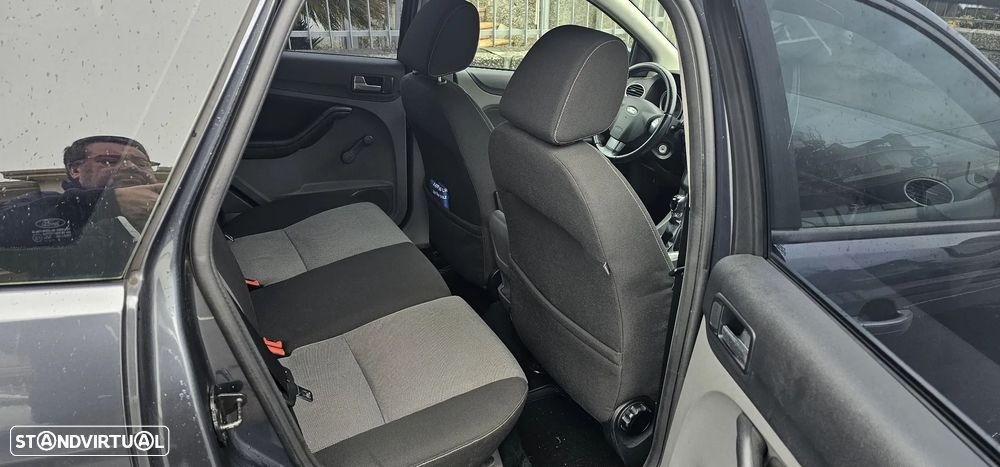 Ford Focus SW 1.6 TDCi Trend - 3