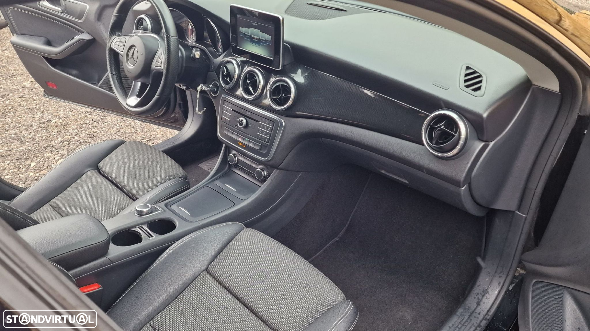 Mercedes-Benz CLA 200 d Shooting Brake Aut. - 29