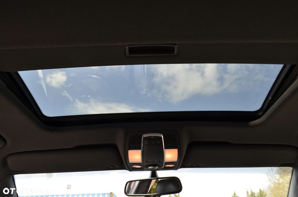 Audi A6 Avant 3.0 TDI DPF quattro tiptronic - 26