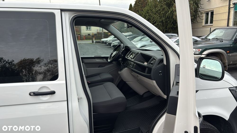 Volkswagen Transporter - 17