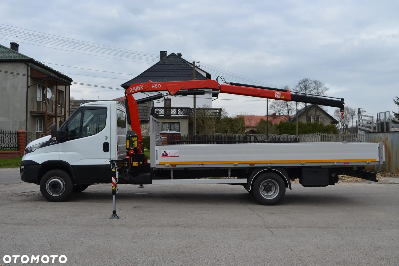 Iveco DAILY 72-180 Nowy żuraw HDS Fassi F40 HC 43A2 F50 Nowa skrzynia ładunkowa 72C18 70C18 65C - 12