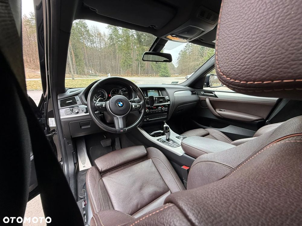 BMW X4 xDrive20i - 14
