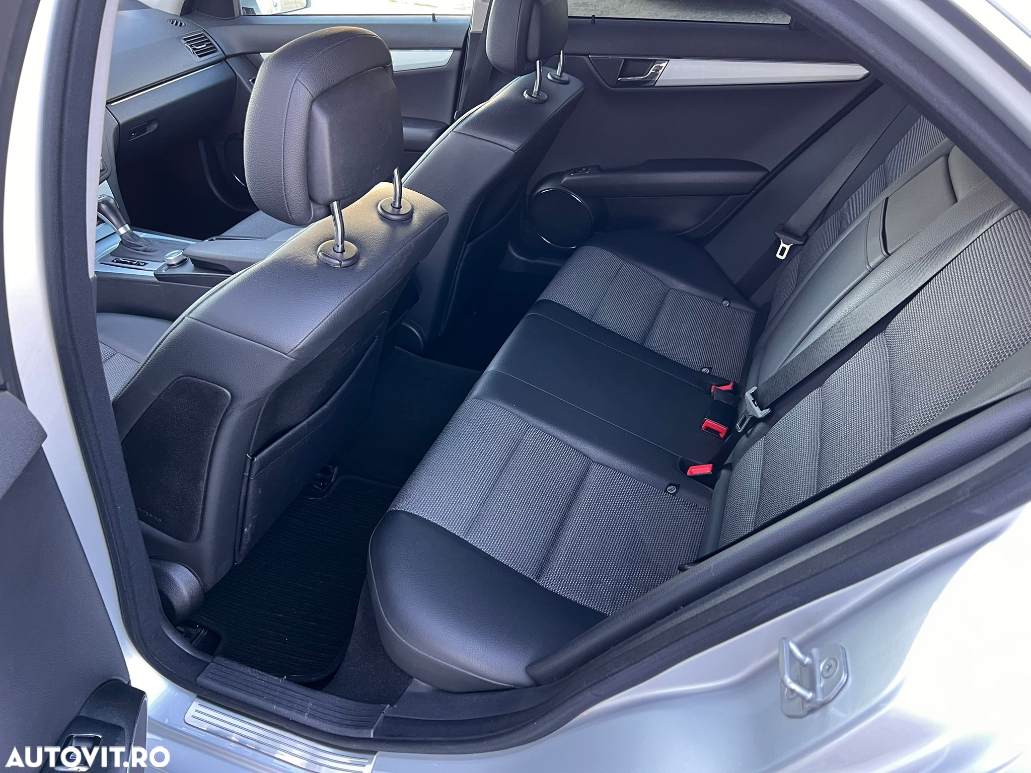 Mercedes-Benz C - 15