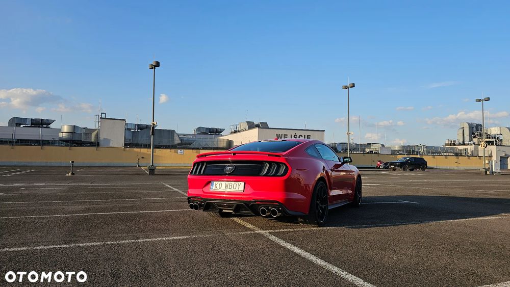 Ford Mustang - 17