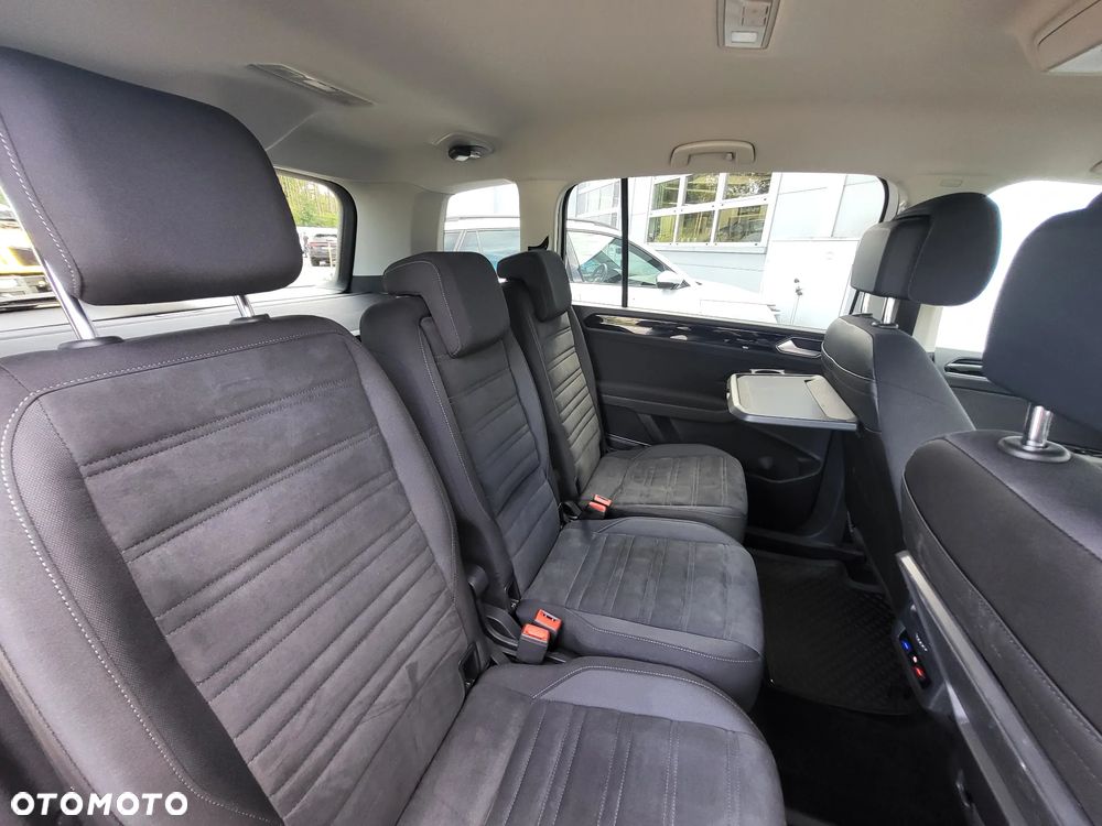 Volkswagen Touran 1.5 TSI EVO Highline DSG - 26