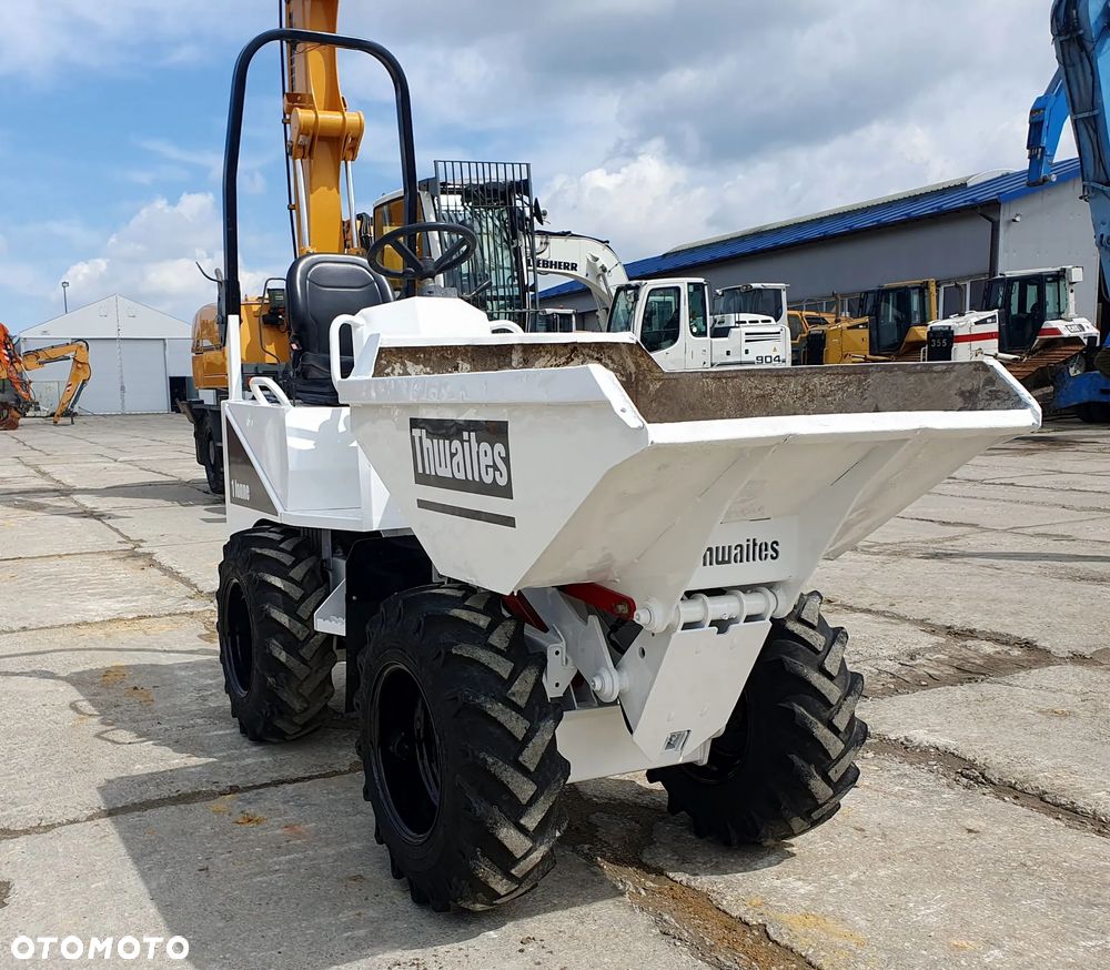 Thwaites Mach 201 - 4