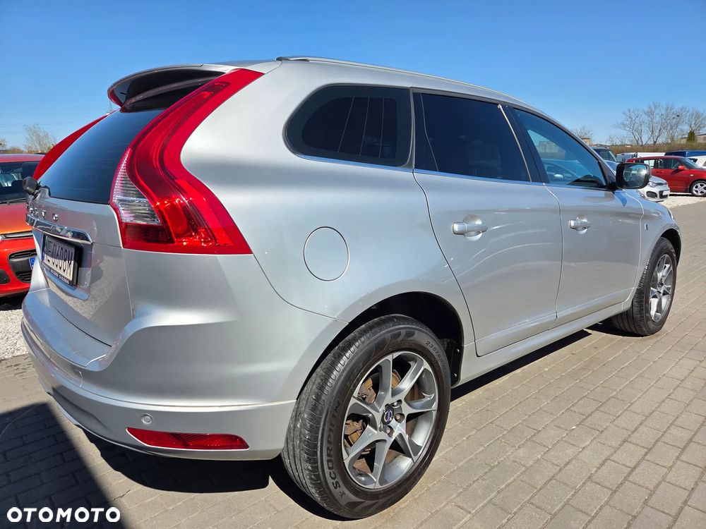 Volvo XC 60 D3 Drive-E Ocean Race - 5