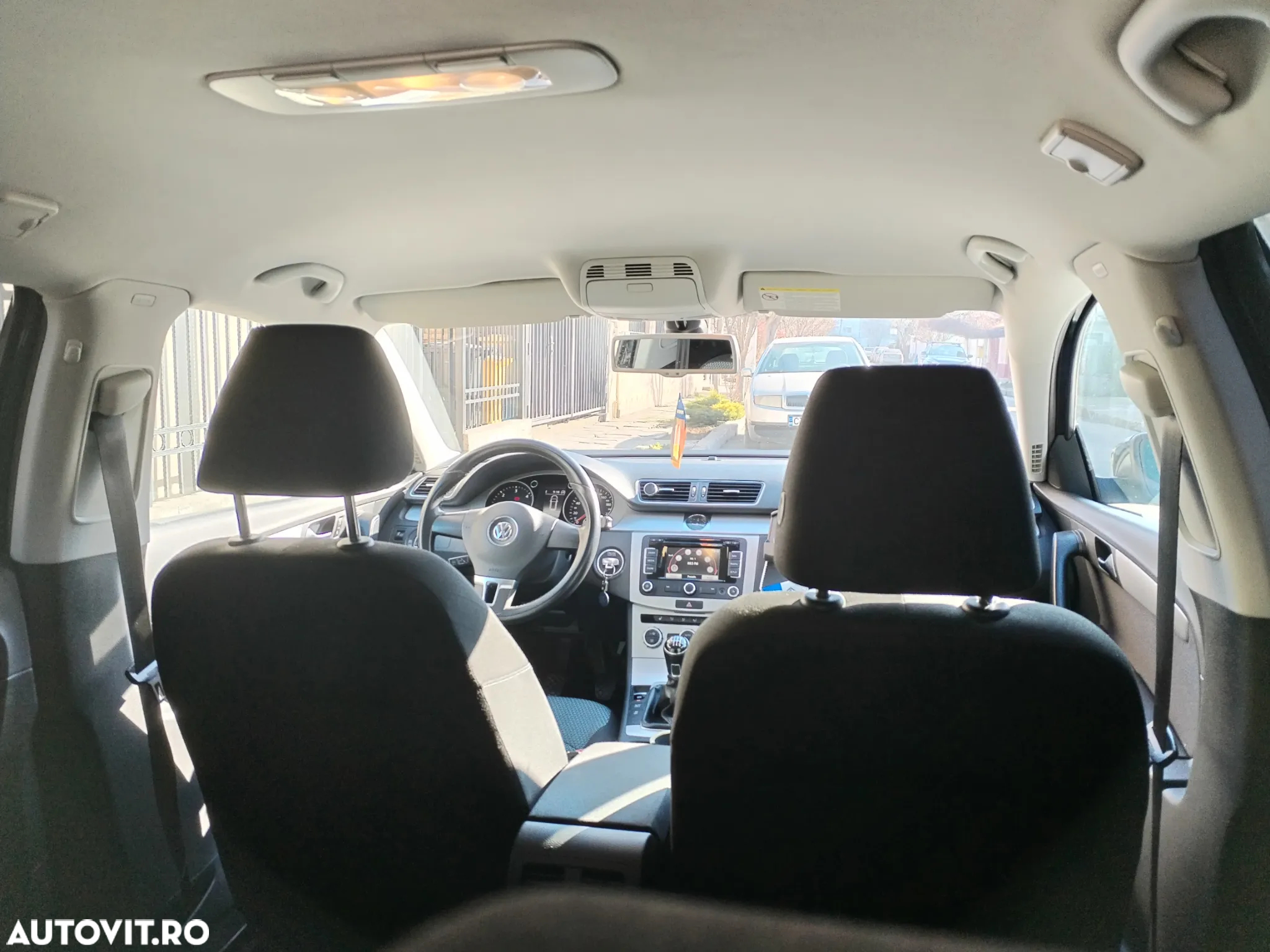 Volkswagen Passat Variant 1.6 TDI BlueMotion - 6