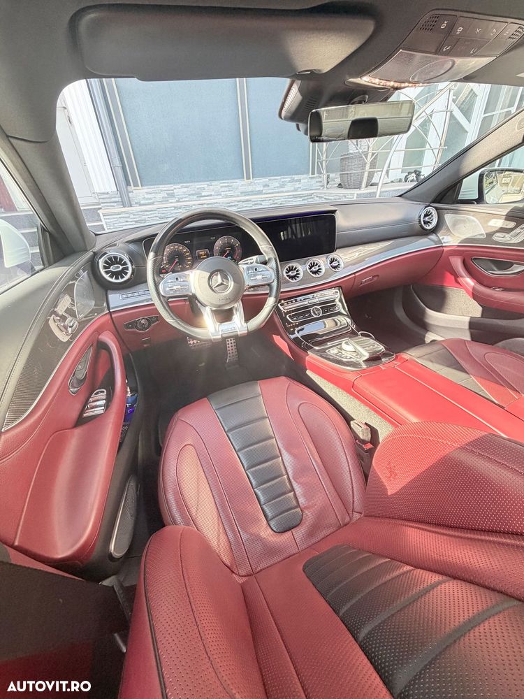 Mercedes-Benz CLS - 10