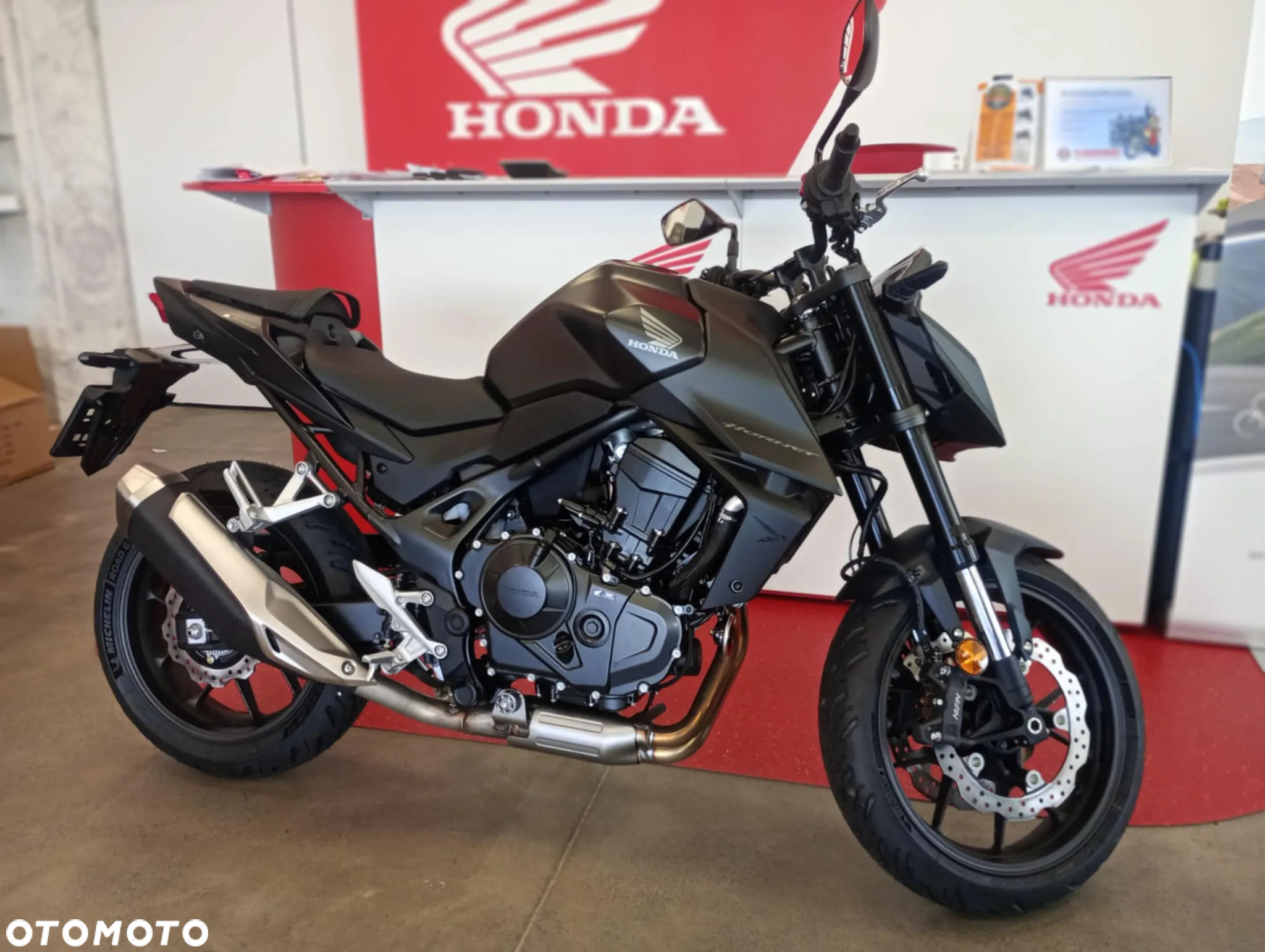 Honda CB - 2