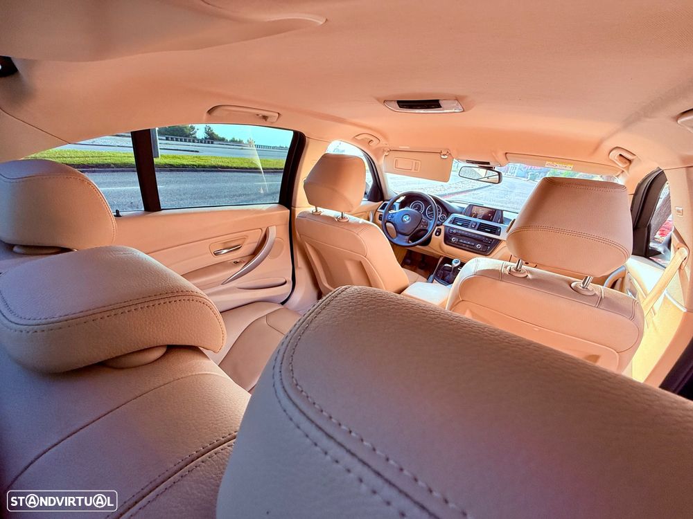 BMW 325 d Line Sport - 41