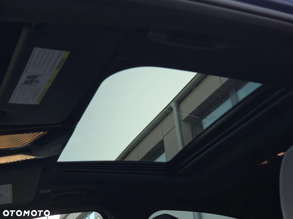 BMW Seria 3 330i xDrive Sport Line - 21