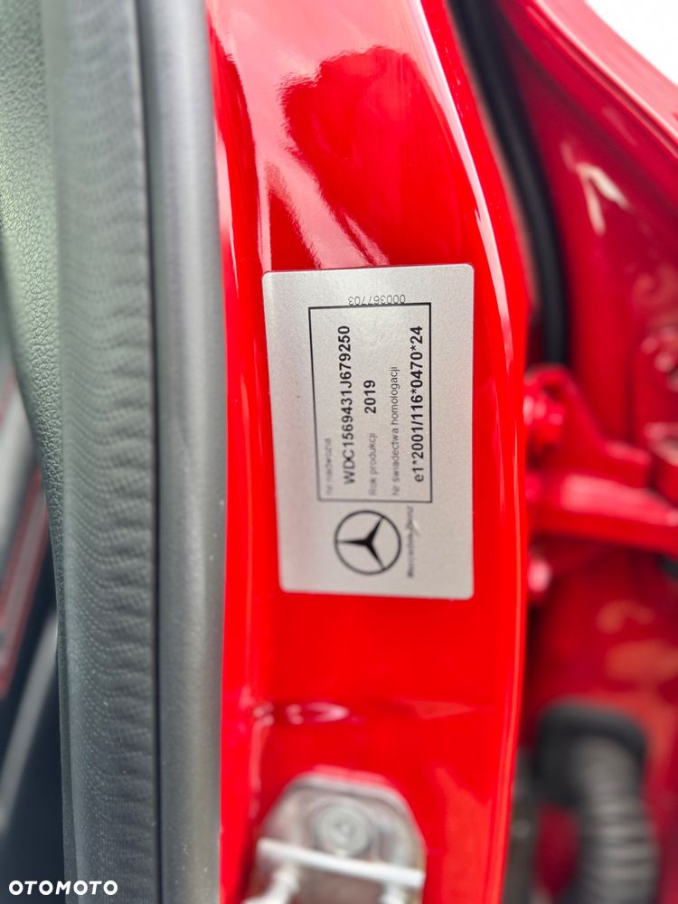 Mercedes-Benz GLA 200 7G-DCT AMG Line - 9