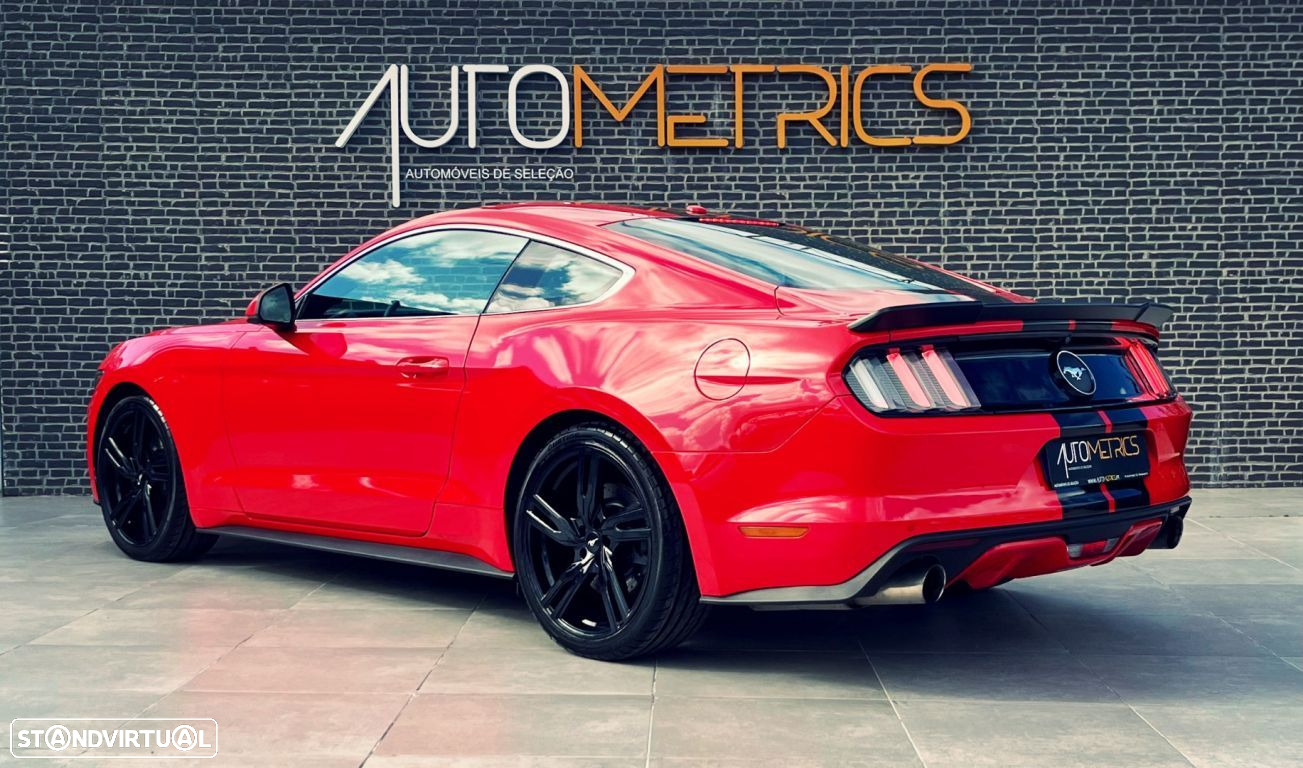 Ford Mustang 2.3i EcoBoost - 14