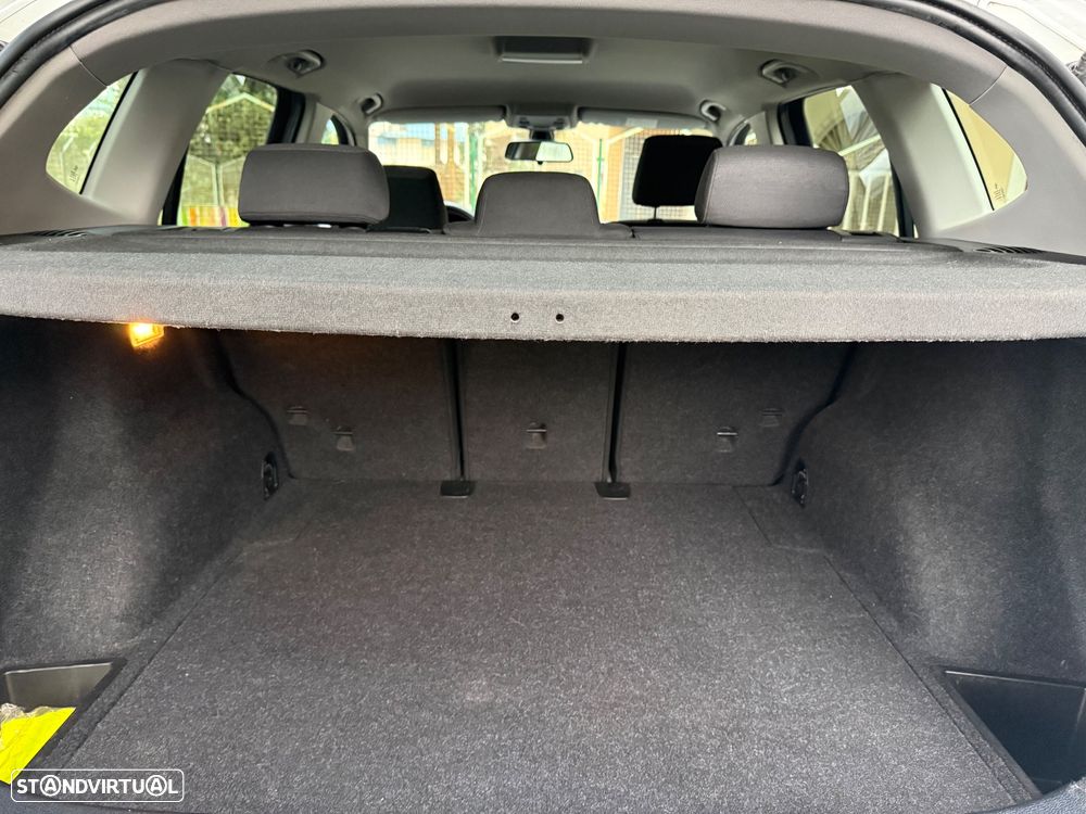 BMW X1 16 d sDrive Line Sport - 8